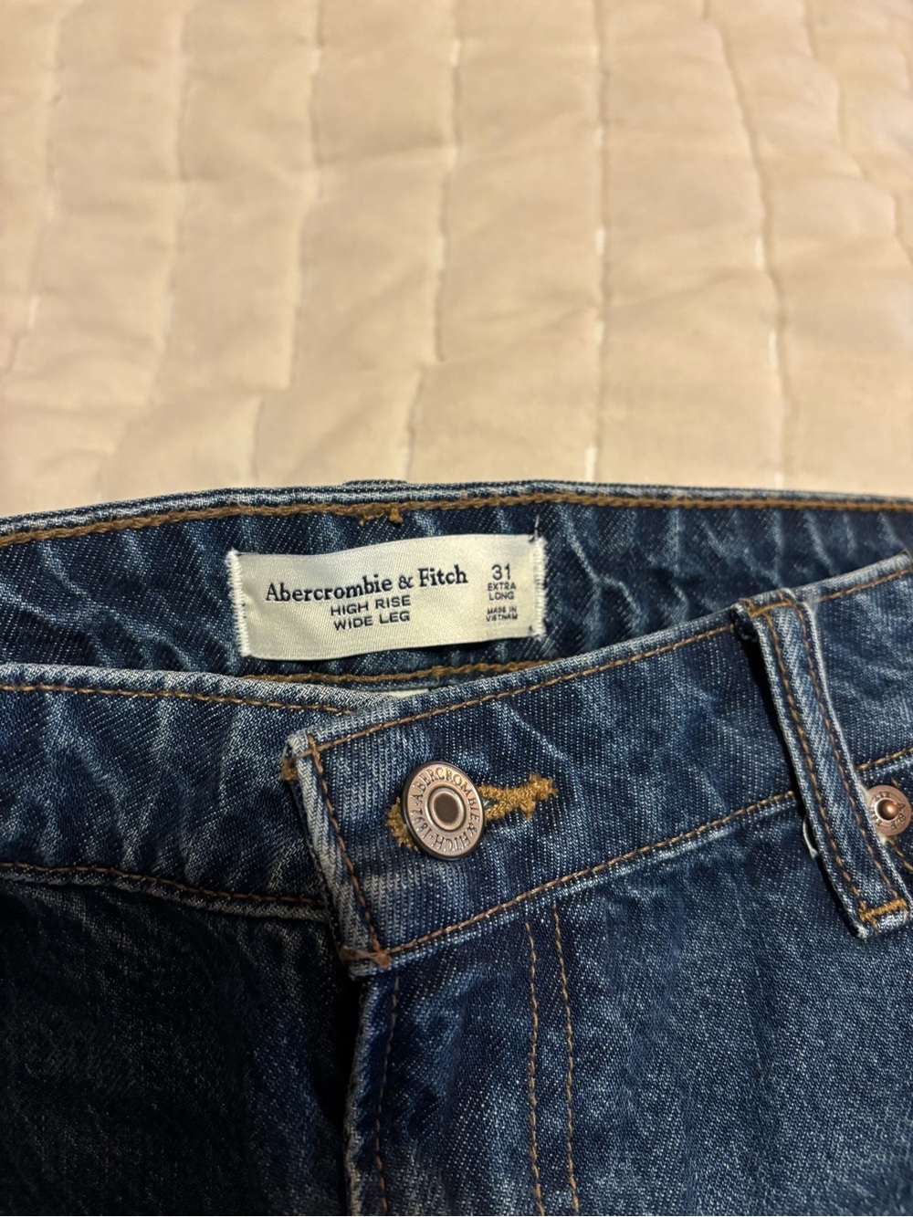 Abercrombie & Fitch Dark Blue Wide-Leg Women's Jeans - curve love - Picture 9 of 10